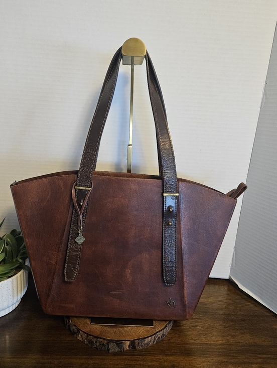 Vélez Handbags - Vélez Brown Leather Shoulder Bag / Tote - Artisan Made Colombian Leather